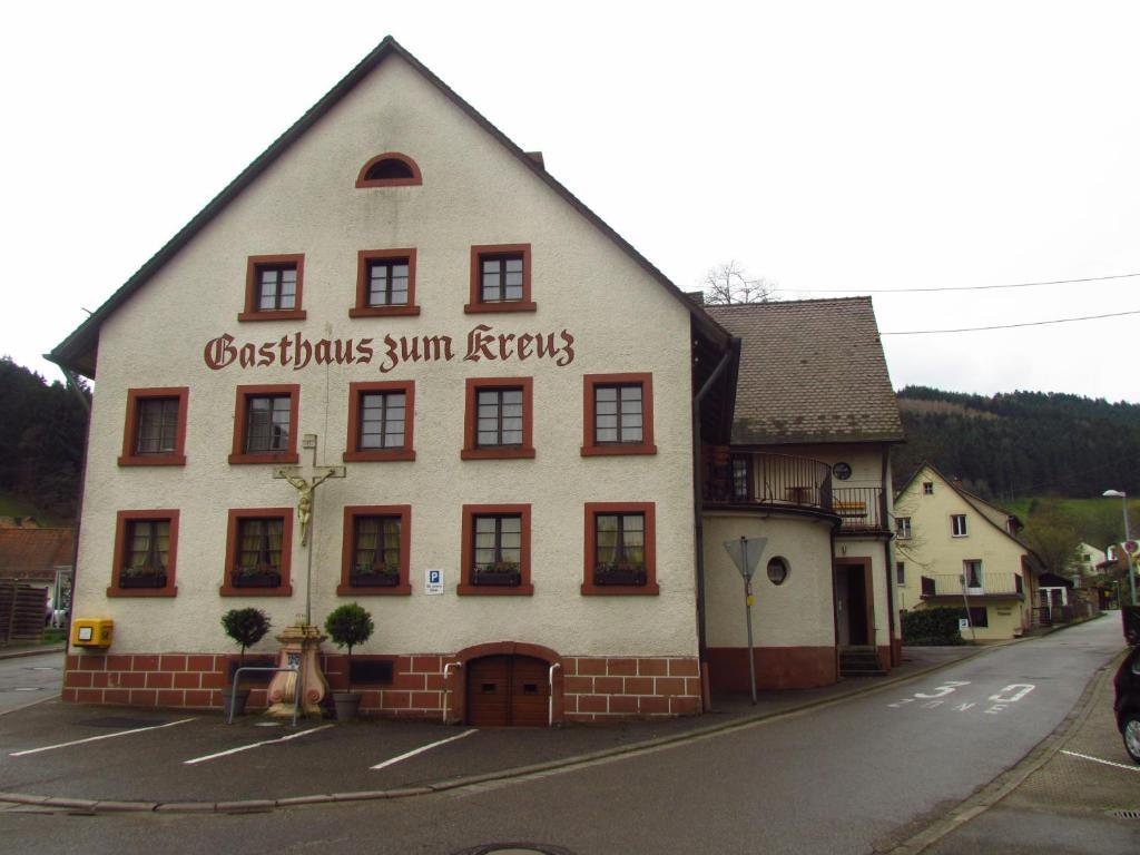 Gasthaus Zum Kreuz Hotel Freiburg im Breisgau Ngoại thất bức ảnh