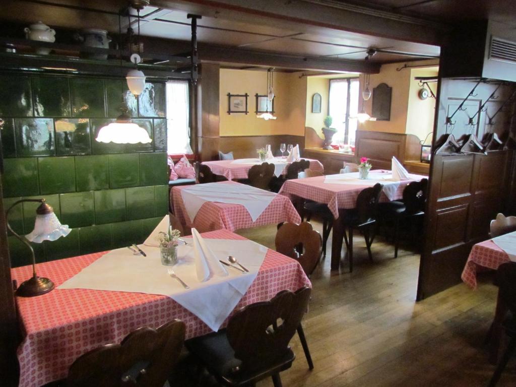 Gasthaus Zum Kreuz Hotel Freiburg im Breisgau Ngoại thất bức ảnh