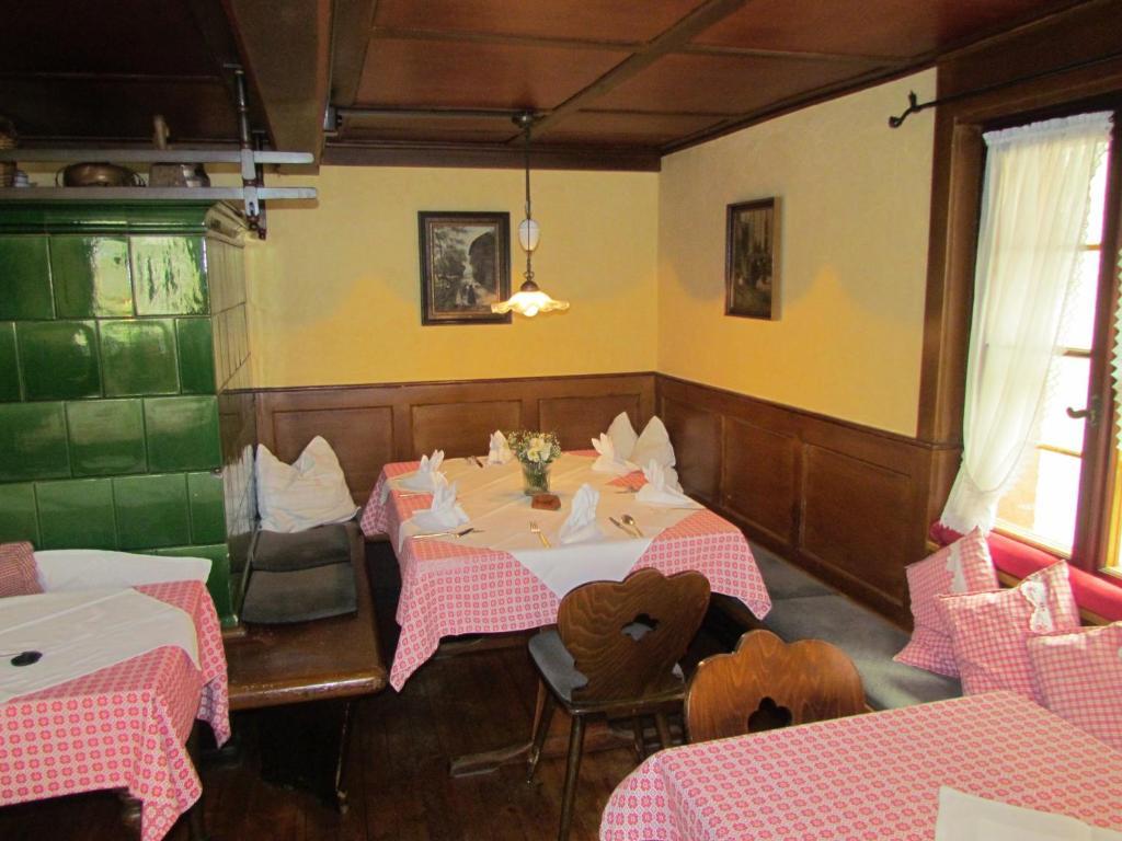 Gasthaus Zum Kreuz Hotel Freiburg im Breisgau Ngoại thất bức ảnh